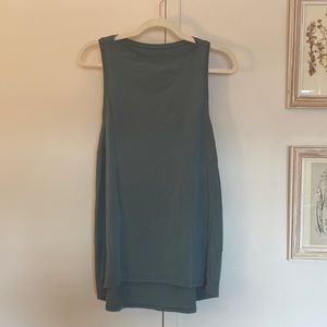 Lululemon Relaxed Fit Tank